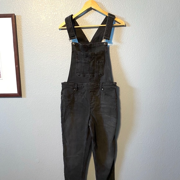 SOLDFree People Overalls - Picture 2 of 7